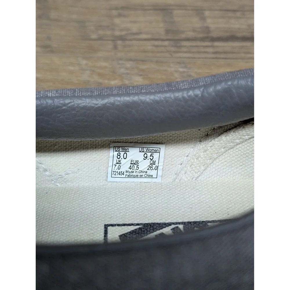 Vans Classic Slip-On Skate Shoes Unisex Size 9.5W / 8M‎ Gray Casual Style